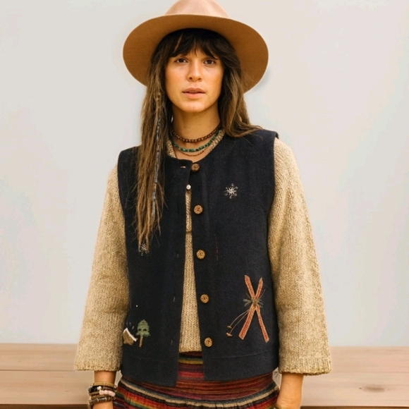 Woolrich Holiday Vest Embroidered Winter Ski Cabincore Nordic Christmas Sz L - Picture 1 of 13